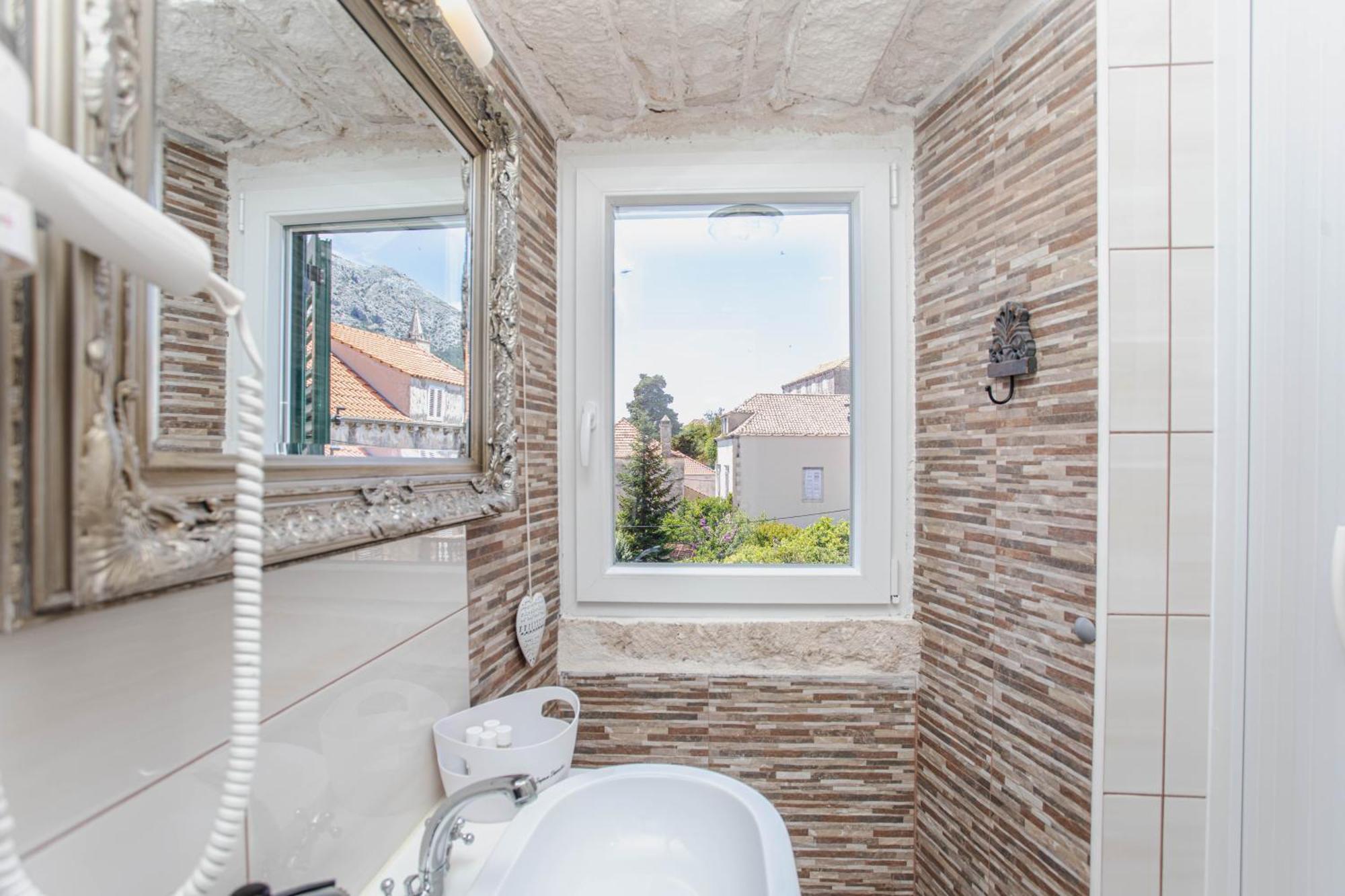 Guesthouse Mimbelli Orebić Екстериор снимка