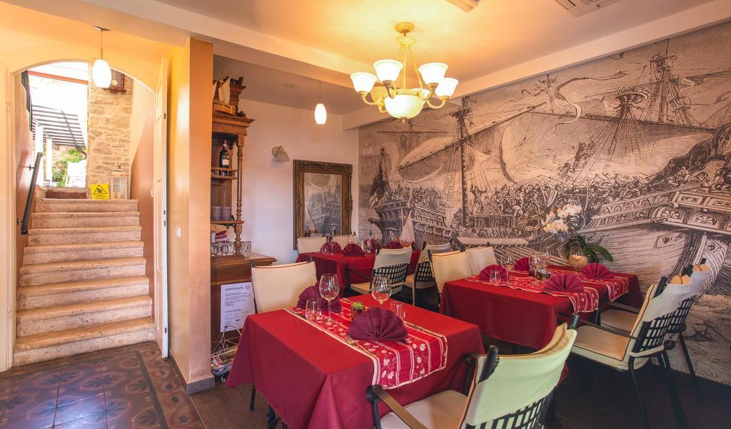 Guesthouse Mimbelli Orebić Екстериор снимка